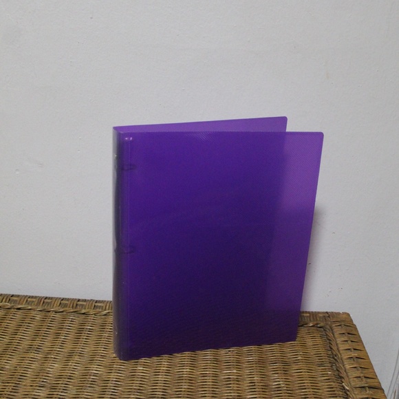 Multi-colored Plastic 3-ring binder Designed with two-pocket folders. Set of 5 - Picture 6 of 12